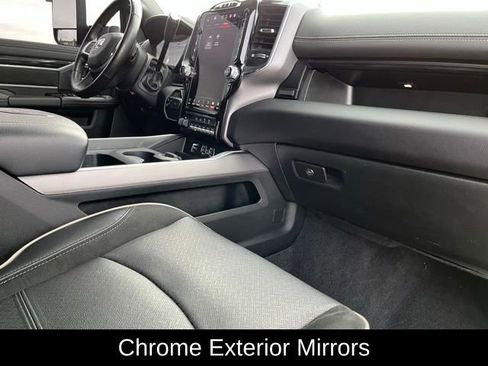 Used 2022 RAM 3500 Laramie w/ Night Edition image 24