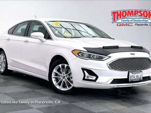 Used 2020 Ford Fusion Energi Titanium image 1