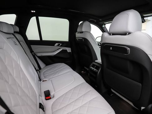Certified 2026 BMW X5 xDrive40i AWD/4WD image 26