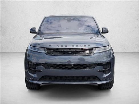Used 2023 Land Rover Range Rover Sport SE Dynamic AWD/4WD image 2