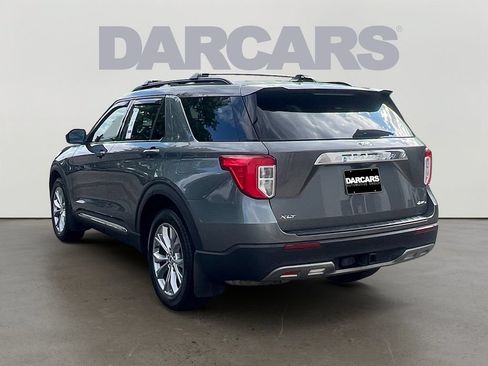 Used 2023 Ford Explorer XLT w/ Equipment Group 202A AWD/4WD image 5