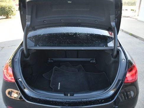 Used 2023 Mercedes-Benz C 300 Sedan image 9