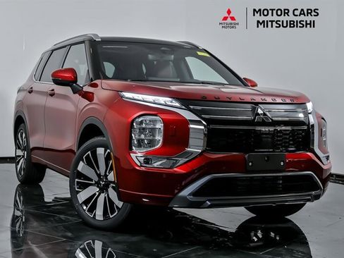 New 2025 Mitsubishi Outlander SEL image 1