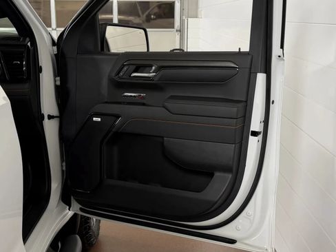 Used 2023 GMC Sierra 1500 AT4 w/ AT4 Preferred Package AWD/4WD image 41