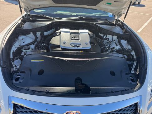 Used 2015 INFINITI Q70 3.7 w/ Deluxe Touring Package image 21