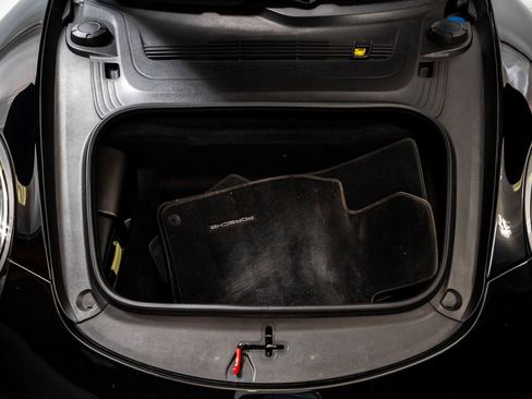 Used 2014 Porsche 911 Carrera 4S image 28