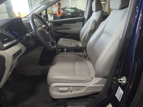 Used 2019 Honda Odyssey EX-L image 7