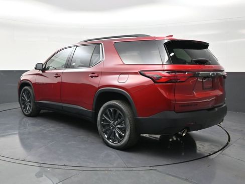 Used 2023 Chevrolet Traverse RS AWD/4WD image 3
