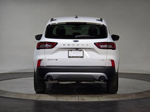 New 2026 Ford Escape Active image 8