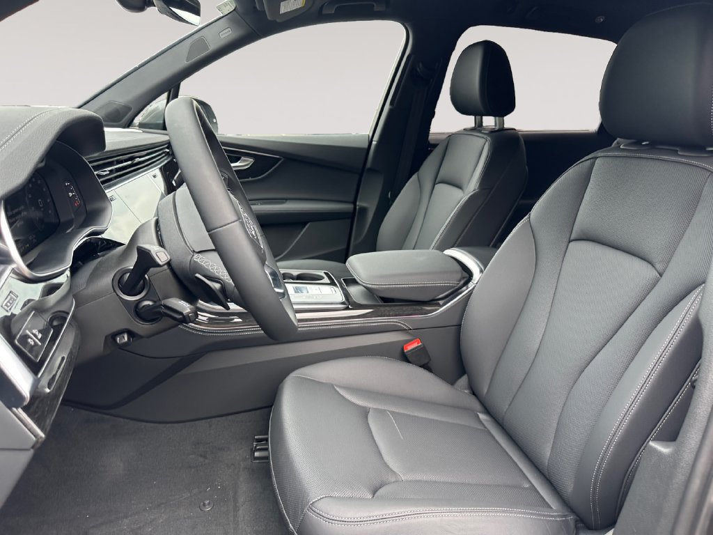 New 2026 Audi Q7 3.0T Premium Plus AWD/4WD image 9