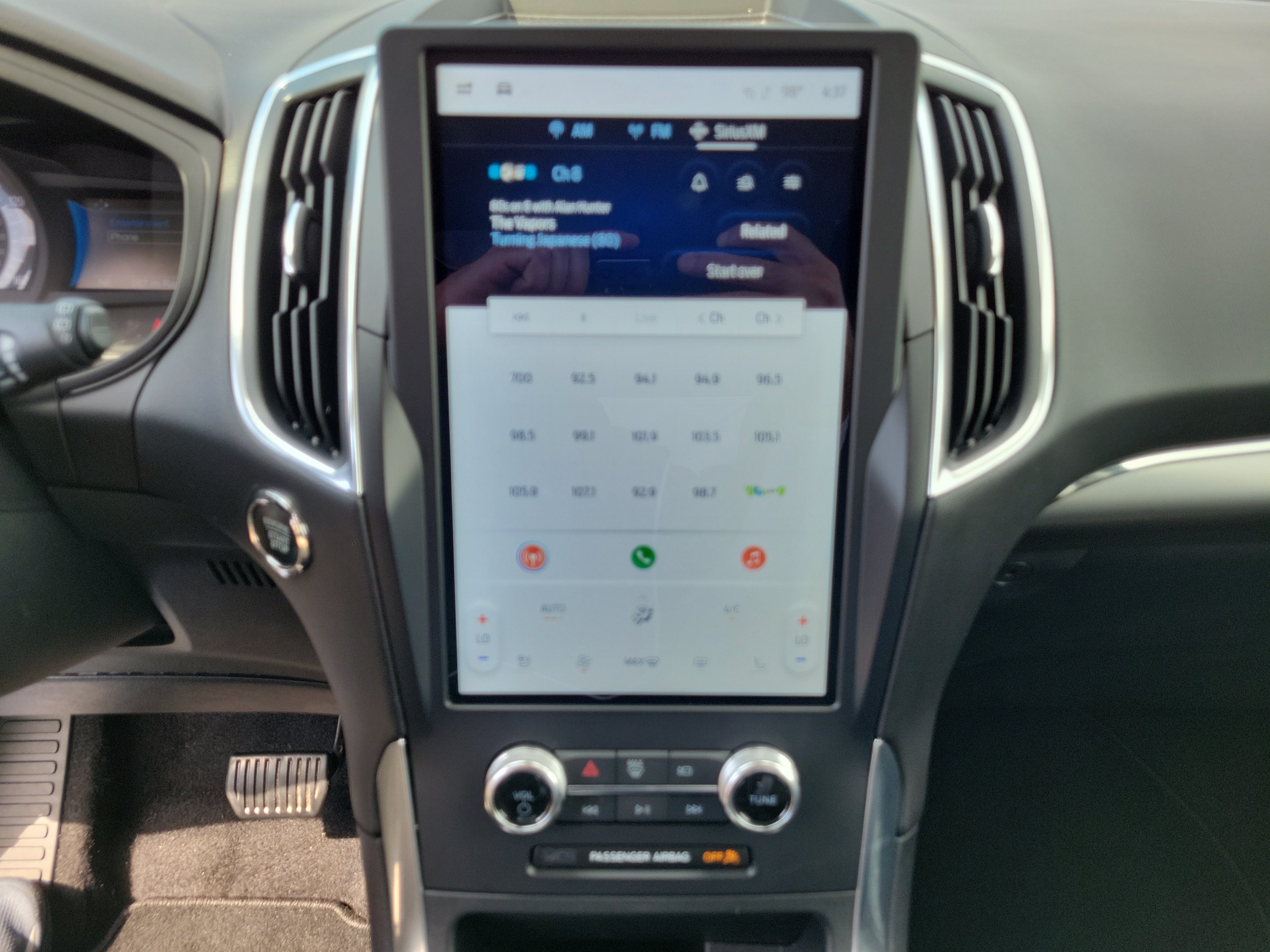 Used 2024 Ford Edge Titanium AWD/4WD image 28