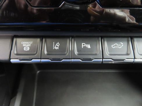 Used 2024 GMC Sierra 2500 AT4 w/ Technology Package AWD/4WD image 70