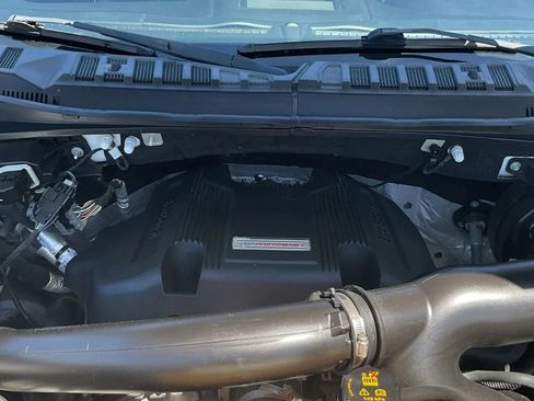 Used 2018 Ford F150 Raptor w/ Equipment Group 801A Mid AWD/4WD image 25