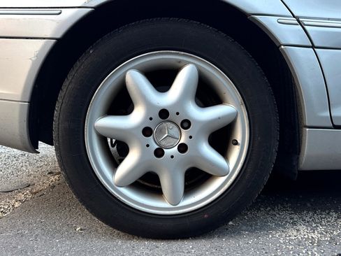 Used 2003 Mercedes-Benz C 240 Sedan image 11