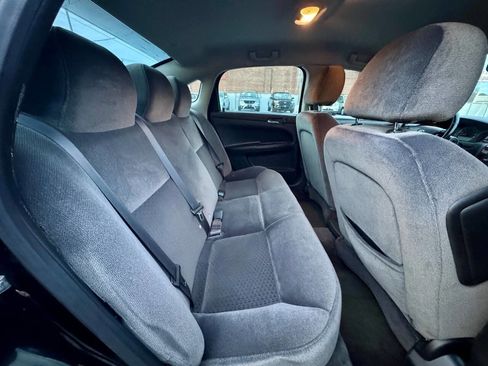 Used 2011 Chevrolet Impala LT image 15