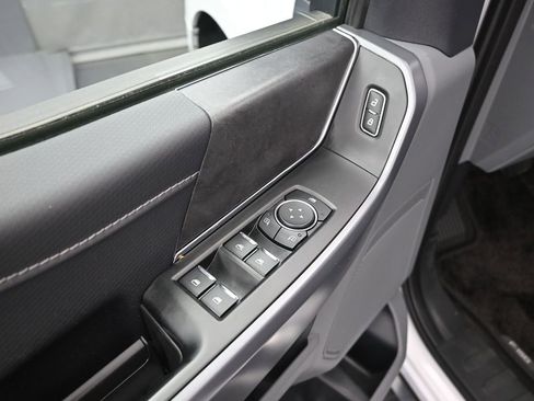 Used 2025 Ford F150 XLT w/ Equipment Group 301A Standard image 14