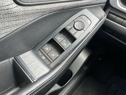 Used 2021 Nissan Rogue S FWD image 14