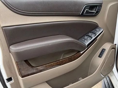 Used 2016 Chevrolet Tahoe LT RWD image 10