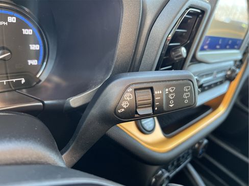 Used 2023 Ford Bronco Sport Badlands image 17