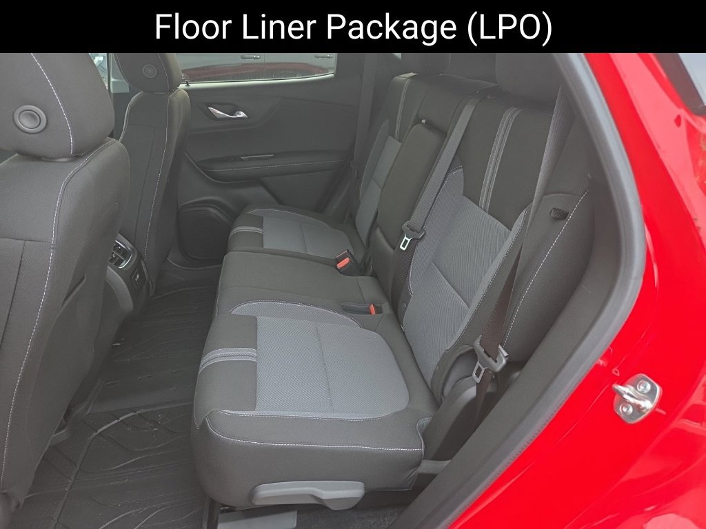 Used 2024 Chevrolet Blazer LT w/ Convenience Package FWD image 12