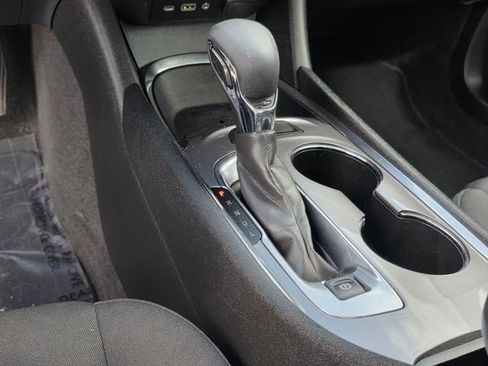 Used 2023 Chevrolet Malibu LT image 22