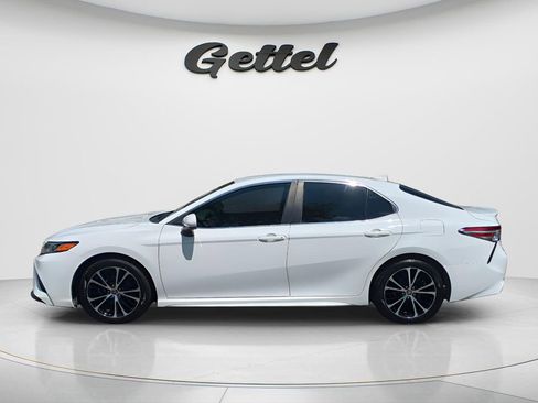 Used 2020 Toyota Camry SE image 7