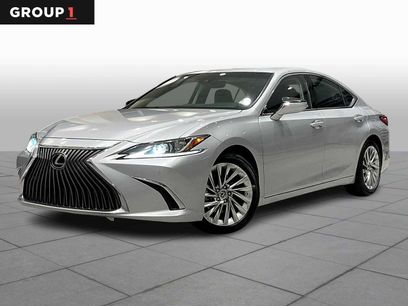 Used 2020 Lexus ES 350 w/ Luxury Package