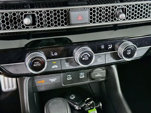 Used 2025 Honda Civic Sport image 23