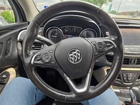 Used 2020 Buick Envision Essence image 13