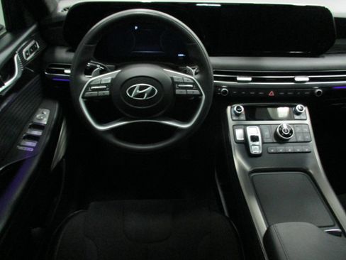 Used 2024 Hyundai Palisade Calligraphy image 18