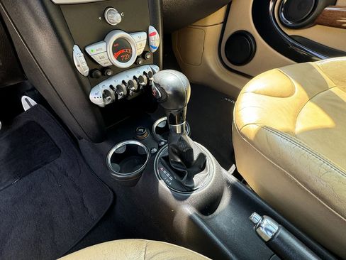 Used 2009 MINI Cooper Clubman S image 21