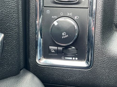 Used 2017 RAM 3500 Laramie image 40