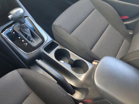 Used 2017 Kia Forte LX FWD image 26