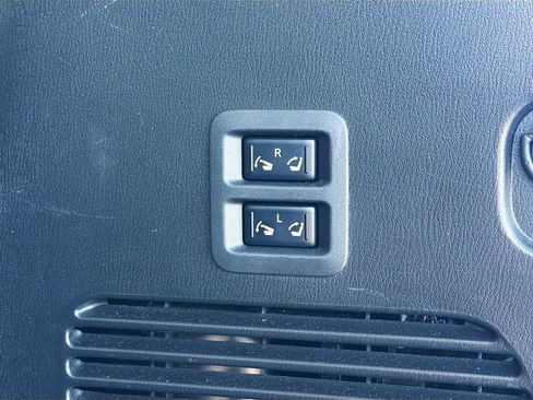 Used 2019 INFINITI QX80 Luxe image 14