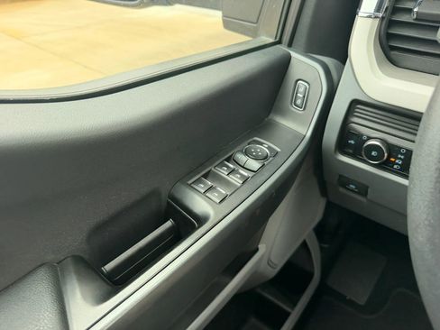 Used 2023 Ford F350 XLT AWD/4WD image 20