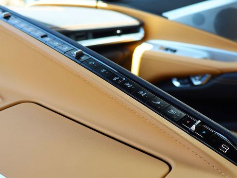 Used 2022 Chevrolet Corvette Stingray Preferred Conv w/ 2LT image 55