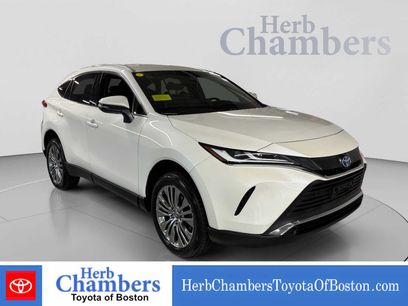 Used 2022 Toyota Venza XLE