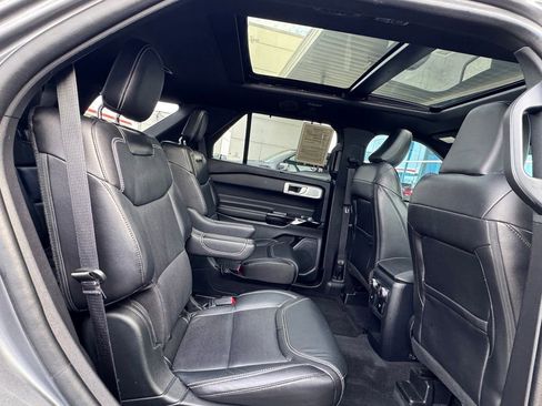 Used 2021 Ford Explorer ST w/ Equipment Group 401A image 28