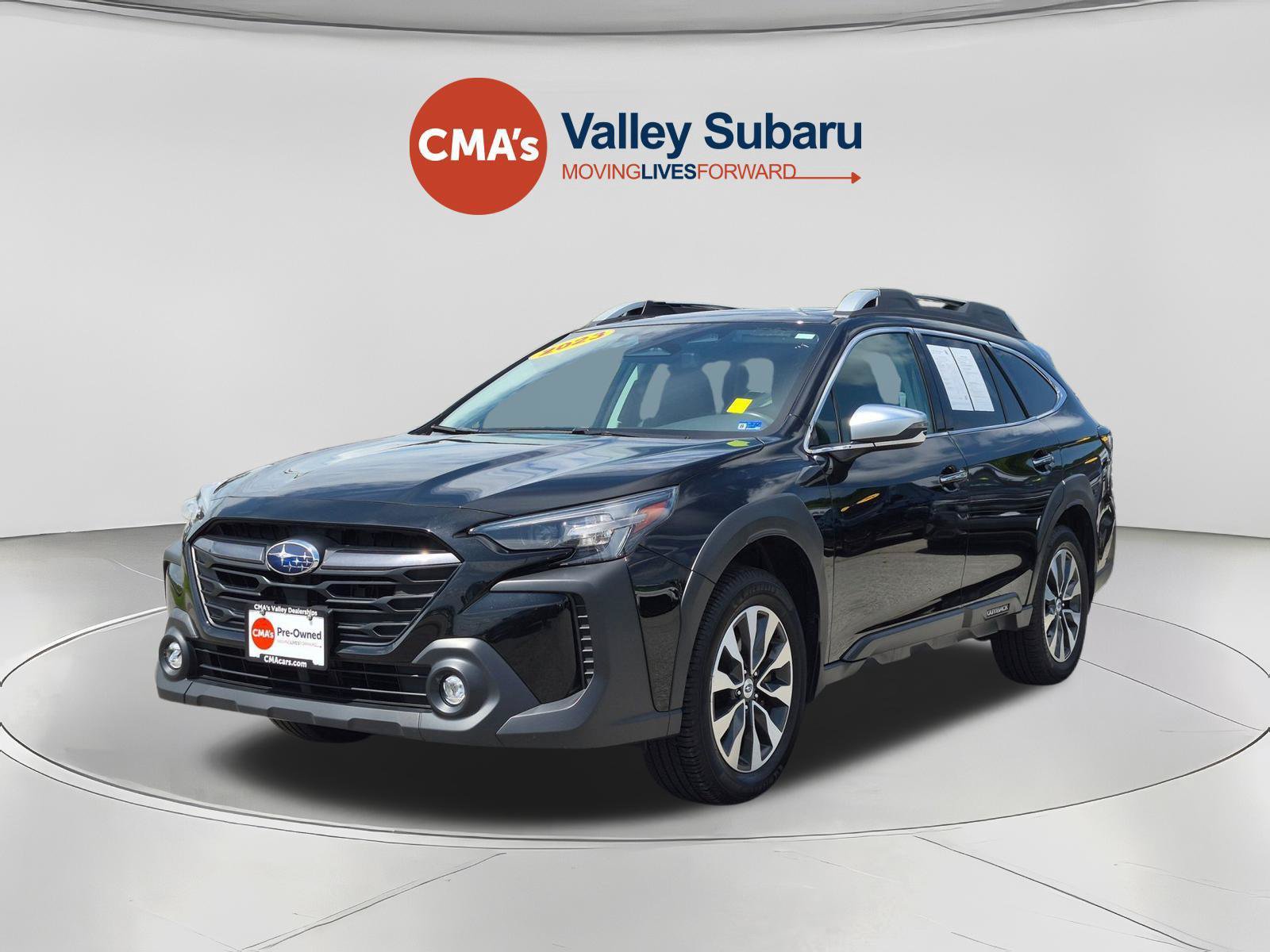 Used 2023 Subaru Outback Touring XT AWD/4WD image 1