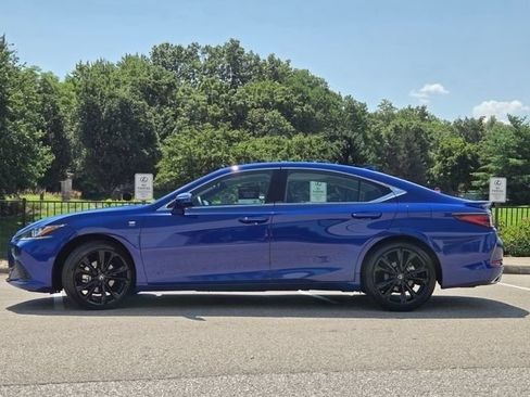 Used 2024 Lexus ES 350 w/ Accessory Package (Z1) FWD image 22