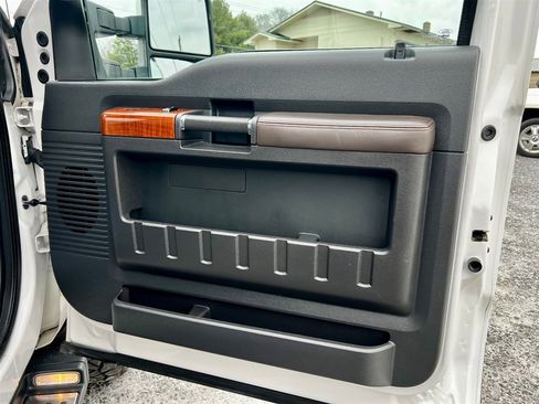 Used 2016 Ford F250 King Ranch image 30