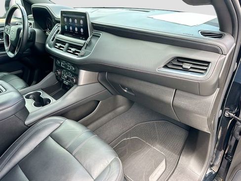 Used 2021 Chevrolet Tahoe RST w/ Luxury Package AWD/4WD image 31
