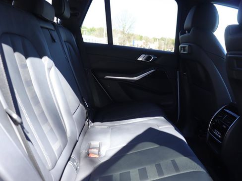 Used 2021 BMW X5 xDrive40i w/ Convenience Package image 23