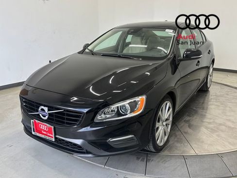 Used 2018 Volvo S60 T5 Dynamic w/ Vision Package image 3