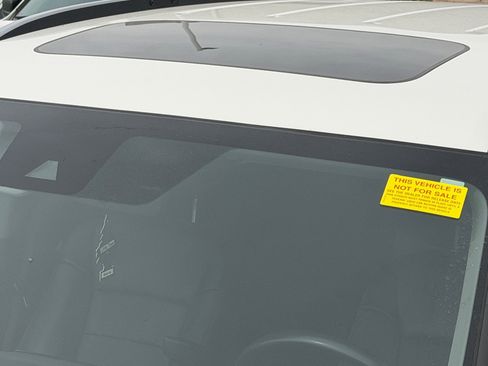 Used 2019 Honda Pilot Touring image 9