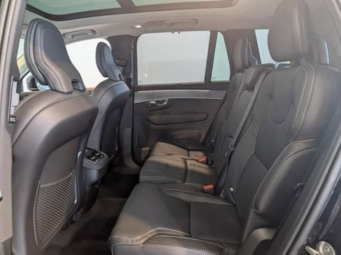 New 2026 Volvo XC90 B6 Ultra w/ Protection Package AWD/4WD image 23