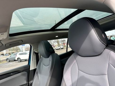 New 2026 Volkswagen Tiguan SE AWD/4WD image 15