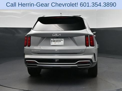 Used 2023 Kia Sorento SX AWD/4WD image 6