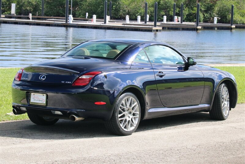 Used 2008 Lexus SC 430 Convertible RWD image 3