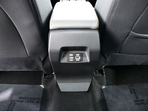 Used 2024 Subaru Crosstrek 2.5i Wilderness w/ Wilderness Package image 19